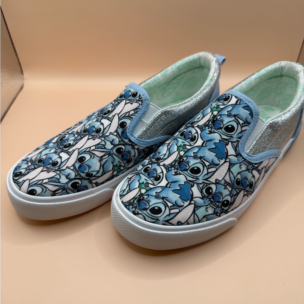 Kids Stitch Blue and(Silver glitter)Slip-On Shoes Unisex (Big) size 4 New no box